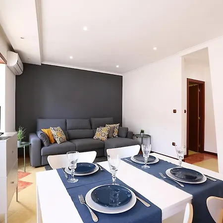 Casa De Betty * Nazaré