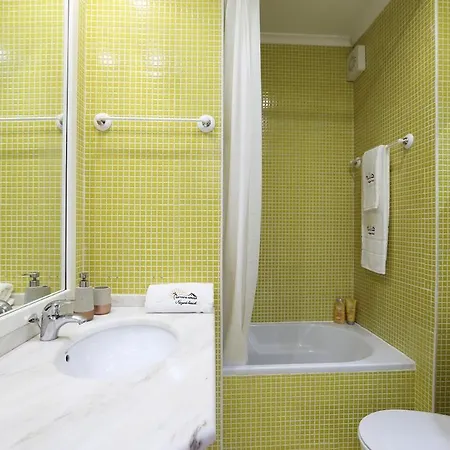 Casa De Betty Апартаменты Назаре